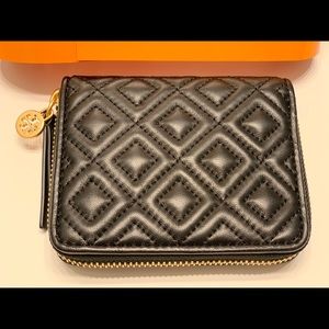 ❗️SOLD❗️Tory Burch Wallet